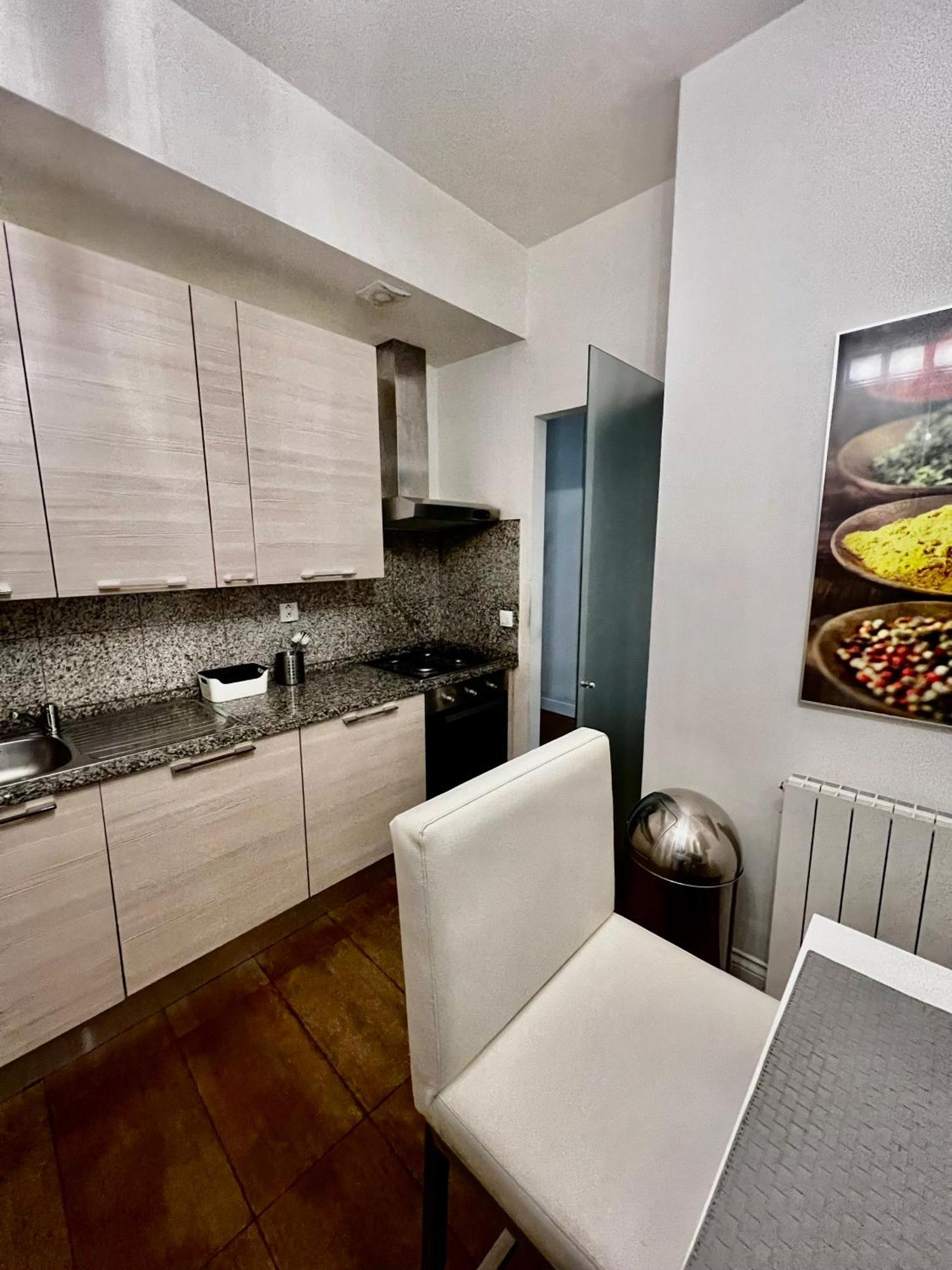 Four Reasons Apartmán